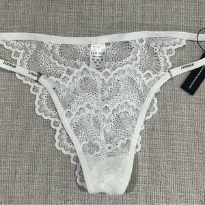 NWT LOUNGE UNDERWEAR WOMENS LACE WHITE PANTIES SIZE MEDIUM